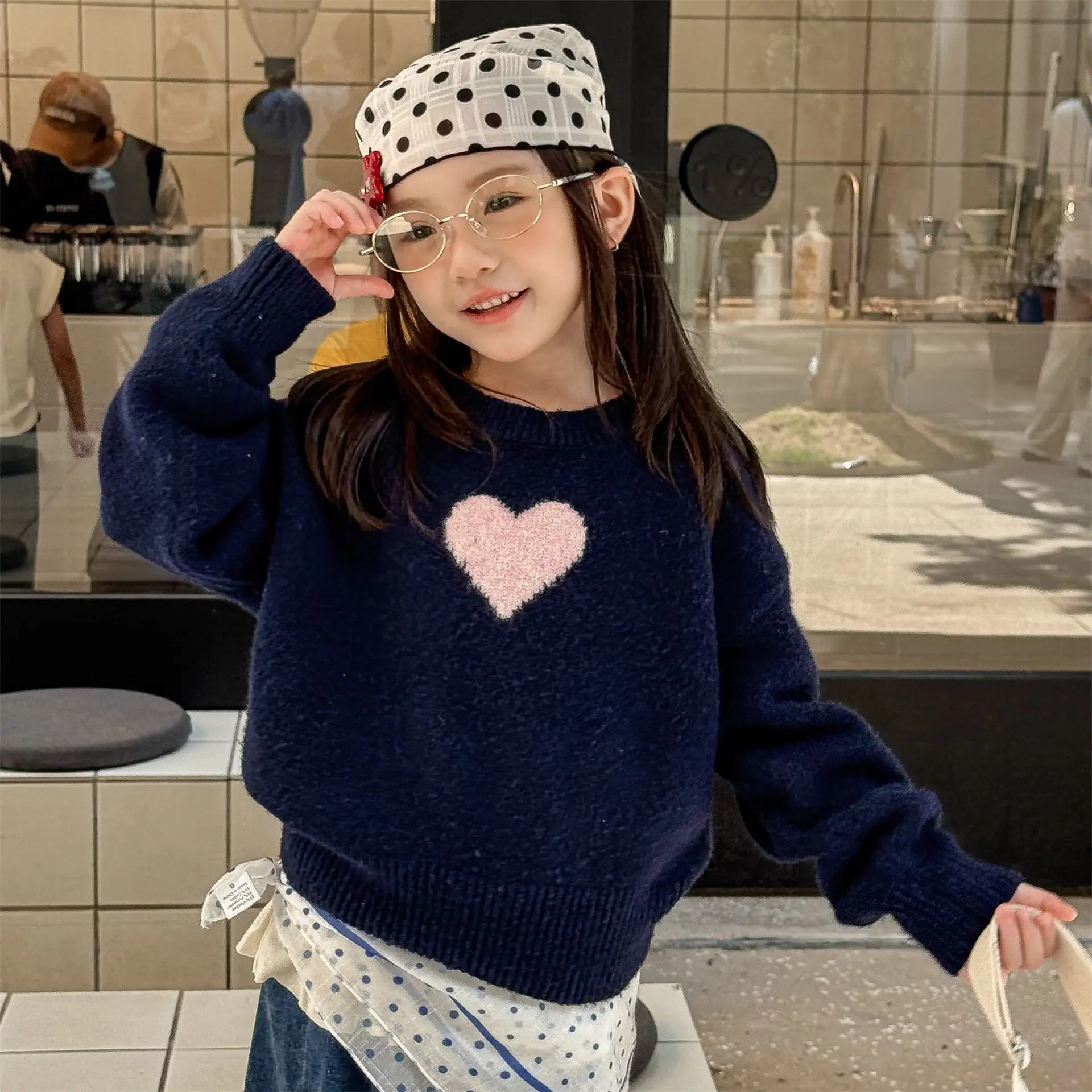 2025 Winter New Children Sweater Girls Heart Print Knitted Pullover Baby Long Sleeve Warm Tops Boys Casual Knitwear Kids Clothes
2025 Winter New Children Sweater Girls Heart Print Knitted Pullover Baby Long Sleeve Warm Tops Boys Casual Knitwear Kids Clothes