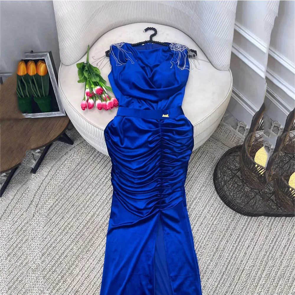 Customized Simple Pleats O-Neck Straight Tassels Women Evening Dresses Slit Draped Sequined Sleeveless Floor-length Prom Gowns
Customized Simple Pleats O-Neck Straight Tassels Women Evening Dresses Slit Draped Sequined Sleeveless Floor-length Prom Gowns