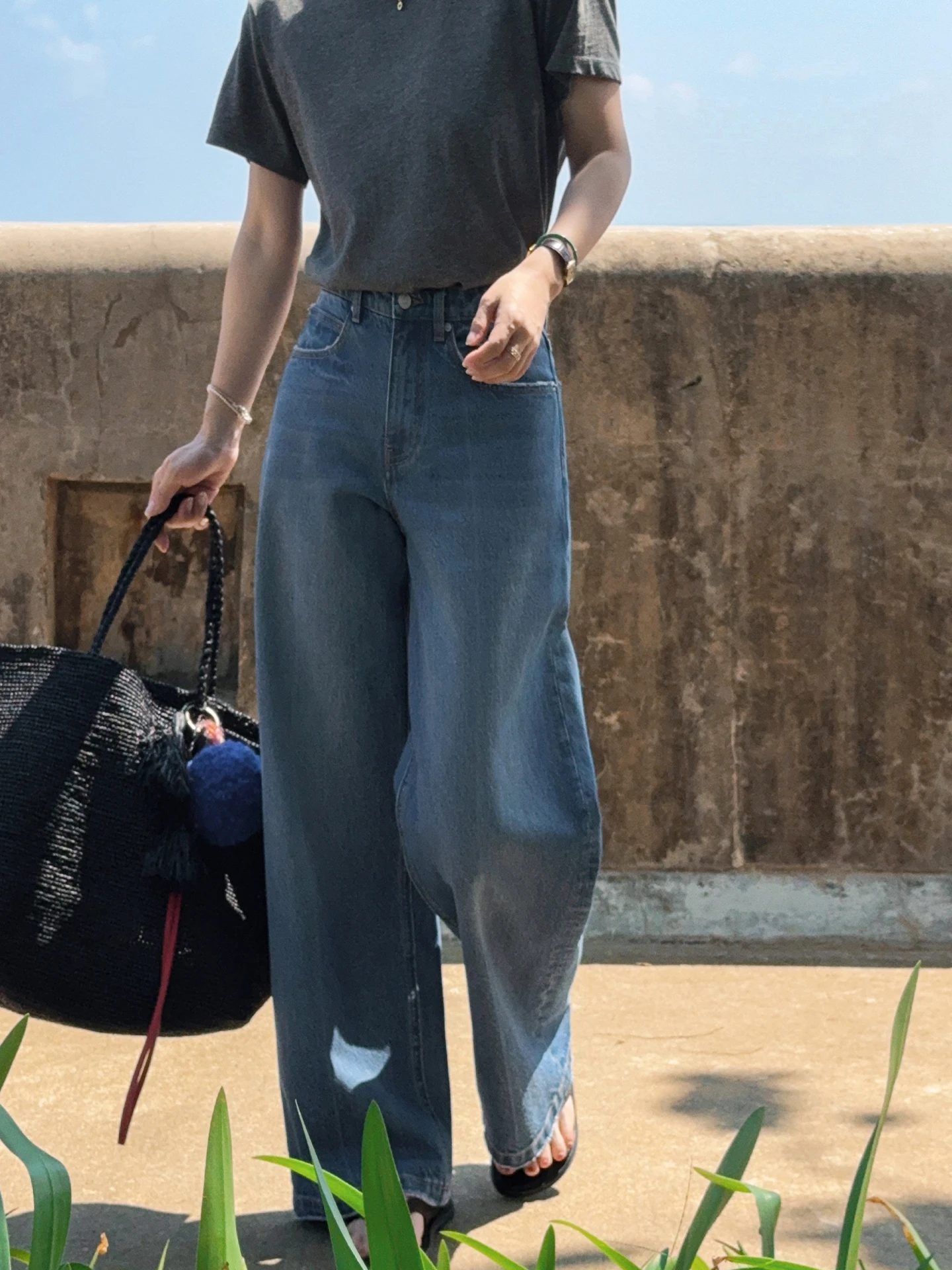Liberlin Sisy Blue Denim Jeans Cotton Casual Straight Leg Trousers Vintage Style Women's Summer Fashion plus Size
Liberlin Sisy Blue Denim Jeans Cotton Casual Straight Leg Trousers Vintage Style Women's Summer Fashion plus Size