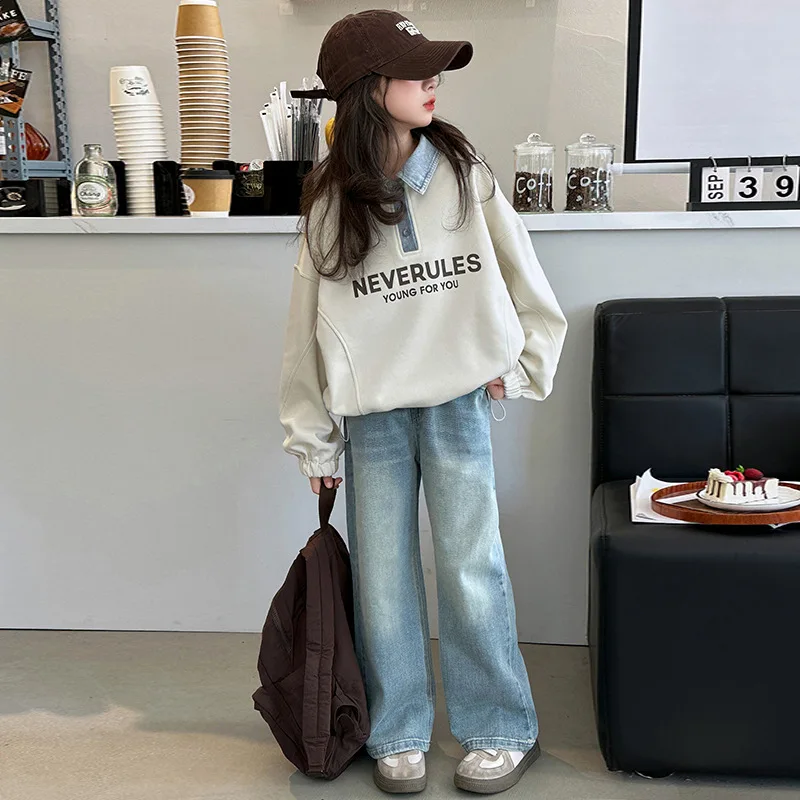 Корейский весенне-осенний детский комплект из топа и нижней части для девочек-подростков, толстовка с буквенным принтом + прямые джинсы для девочек, комплекты из 2 предметов 
Корейский весенне-осенний детский комплект из топа и нижней части для девочек-подростков, толстовка с буквенным принтом + прямые джинсы для девочек, комплекты из 2 предметов