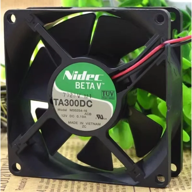 Новый вентилятор охлаждения процессора для NIDEC TA300DC M35254-16 DC12V 0.19A Double Roll 8CM 8025 Fan 80*80*25 мм
Новый вентилятор охлаждения процессора для NIDEC TA300DC M35254-16 DC12V 0.19A Double Roll 8CM 8025 Fan 80*80*25 мм