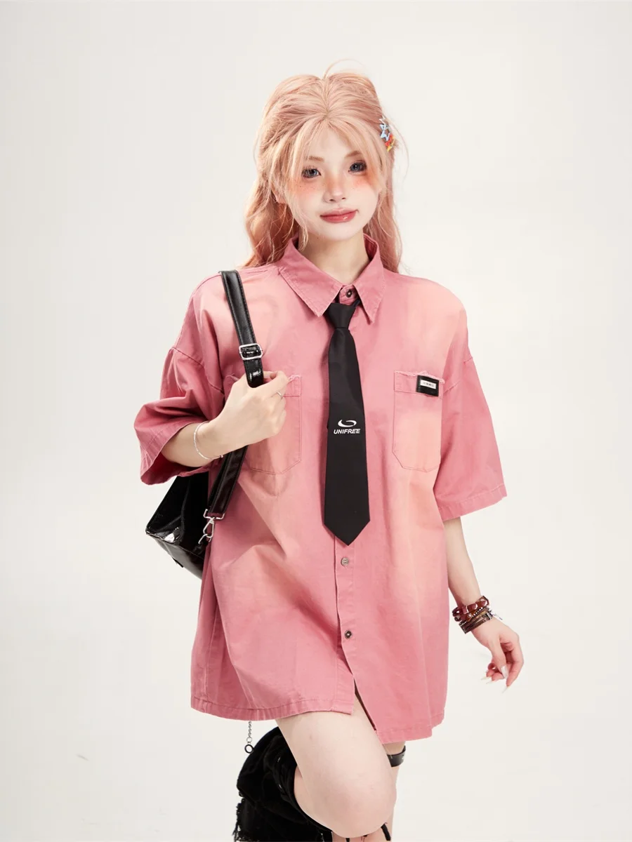 Retro American Hong Kong Style Chic Shirt Women's Loose Short Sleeve Dyed Pink Belted Summer New Outerwear Korean Version
Retro American Hong Kong Style Chic Shirt Women's Loose Short Sleeve Dyed Pink Belted Summer New Outerwear Korean Version