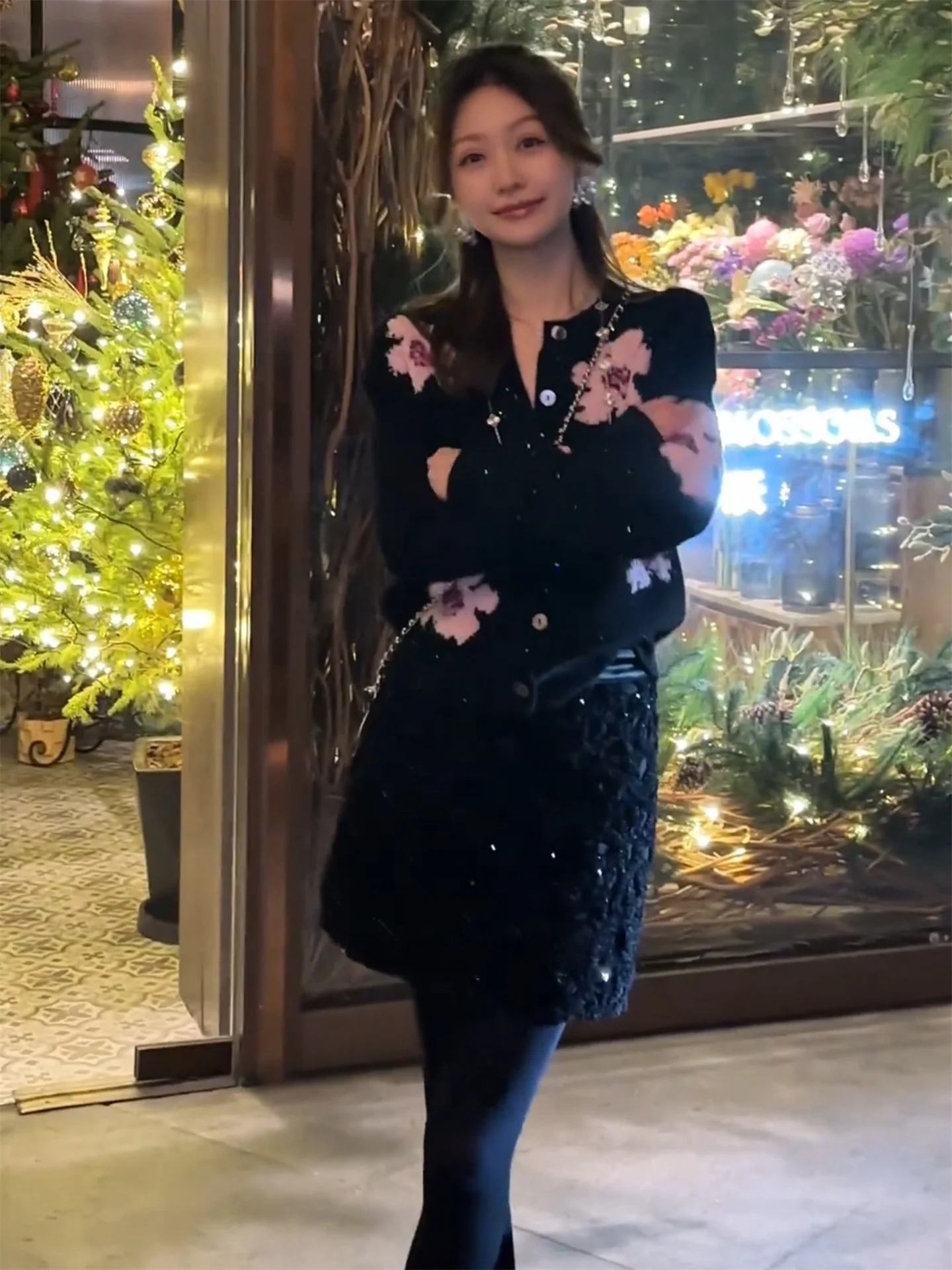 Ele Embroidered Flower Knitted Sweater Trendy Winter Top for Women Moisture ng Long Sve Regular Fit Commute Sle
Ele Embroidered Flower Knitted Sweater Trendy Winter Top for Women Moisture ng Long Sve Regular Fit Commute Sle