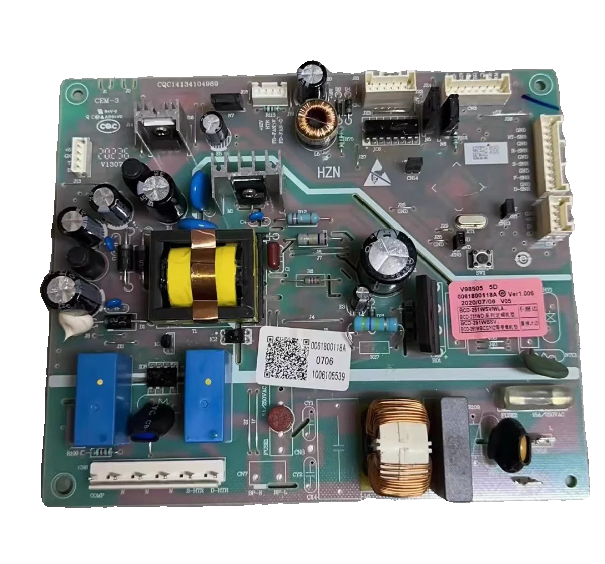 Компьютерная плата для холодильника 0061800118A BCD-231WDCV-251WBCS, материнская плата
Компьютерная плата для холодильника 0061800118A BCD-231WDCV-251WBCS, материнская плата