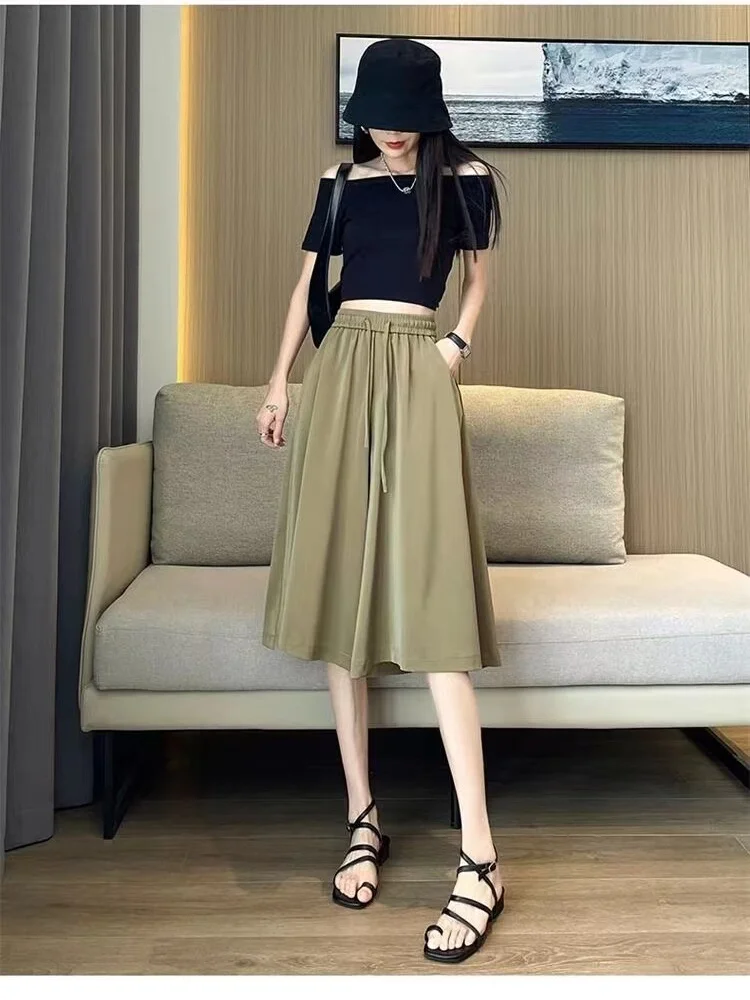 Ice Silk Wide Leg Pants Skirt Women Summer Thin Large Size Slimming Meat Covering Seven Parts Loose Casual A-Line Skirt
Ice Silk Wide Leg Pants Skirt Women Summer Thin Large Size Slimming Meat Covering Seven Parts Loose Casual A-Line Skirt