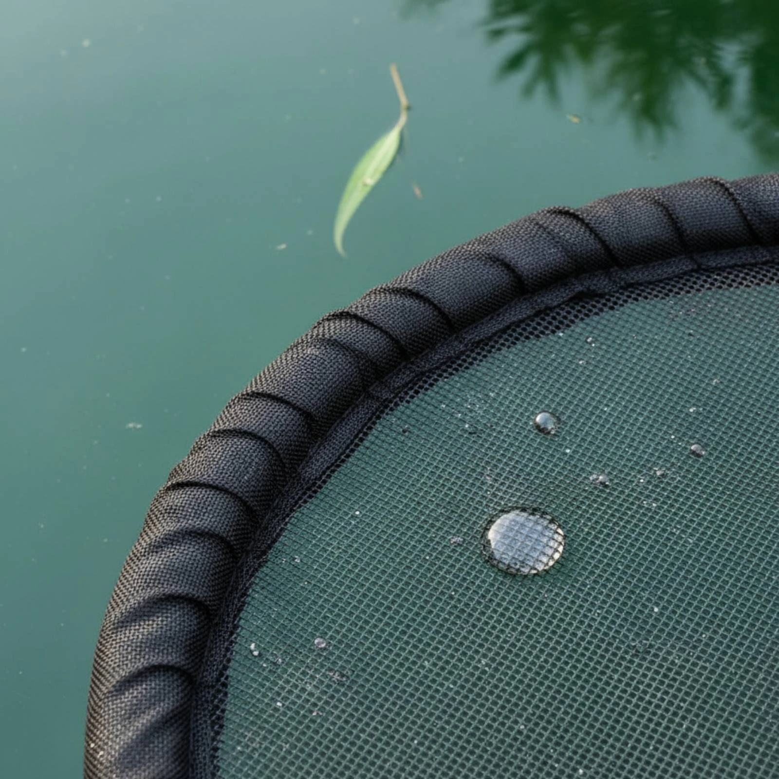 Floating Plant Net Padded Rim Plant Protection Net Aquatic Accessory Circular Garden Supply Lightweight
Floating Plant Net Padded Rim Plant Protection Net Aquatic Accessory Circular Garden Supply Lightweight