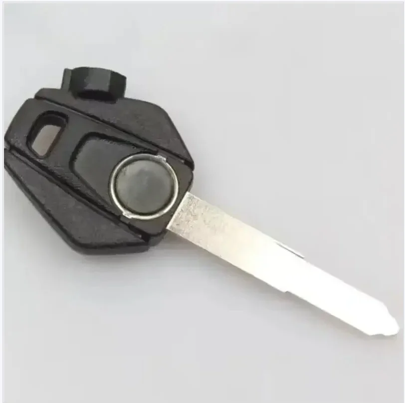 FOR SYM Cruisym 300 JoymaxZ Motorcycle key Embryo Original Key Blank FOR SYM Cruisym 300 JoymaxZ
FOR SYM Cruisym 300 JoymaxZ Motorcycle key Embryo Original Key Blank FOR SYM Cruisym 300 JoymaxZ