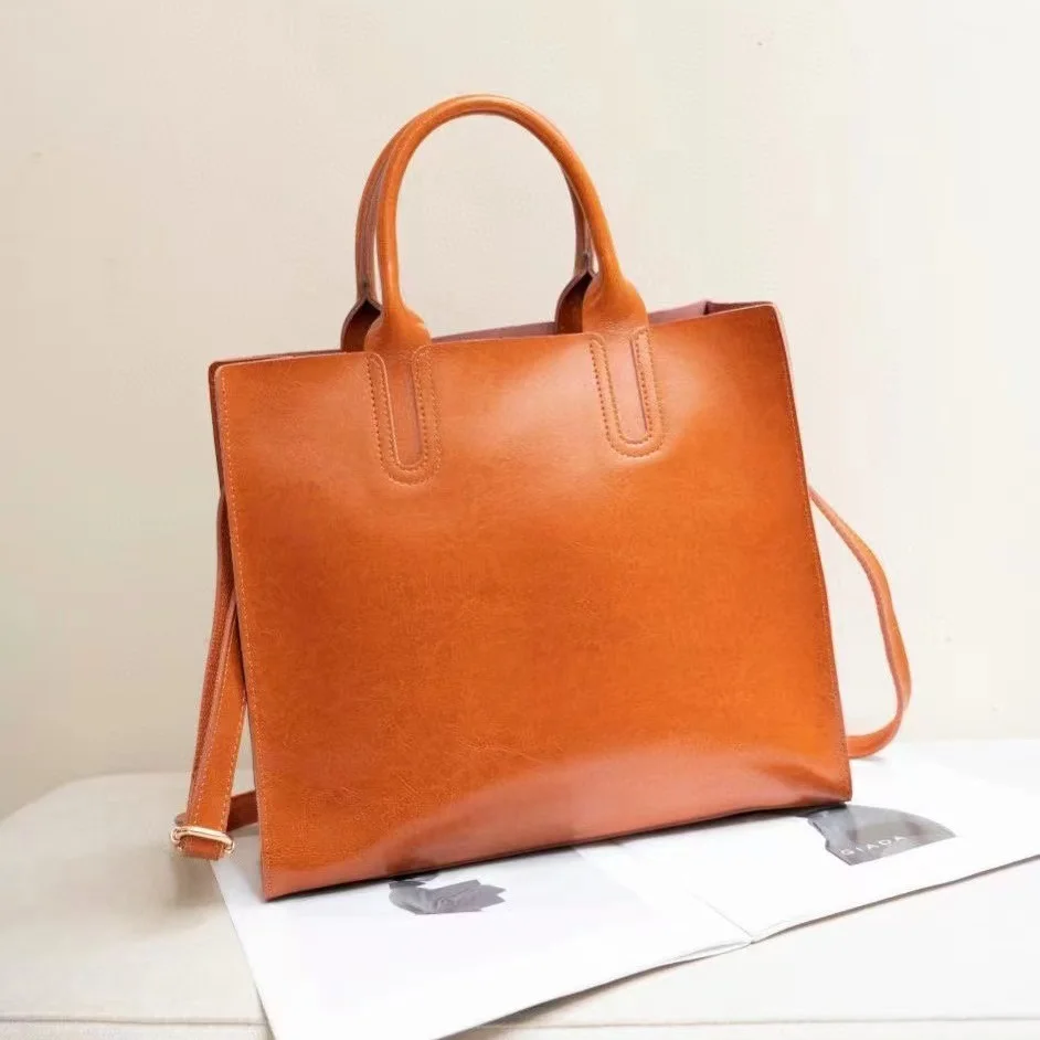 Oilwax Cow Leather Tote Bag Women Vintage Genuine Leather Handbag Ladies Shoulder or Crossbody Bag
Oilwax Cow Leather Tote Bag Women Vintage Genuine Leather Handbag Ladies Shoulder or Crossbody Bag