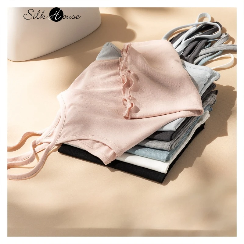 Women's Casual Clothing 6% Natural Mulberry Silk Skin-friendly Can Outerwear Slim Fit Short Fashionable Mushroom Edge Suspender
Women's Casual Clothing 6% Natural Mulberry Silk Skin-friendly Can Outerwear Slim Fit Short Fashionable Mushroom Edge Suspender
