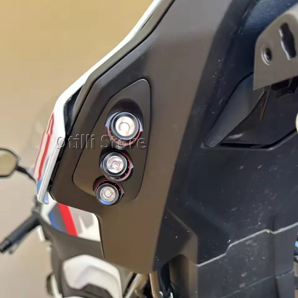 Fit For BMW S1000RR s1000rr S 1000 RR S1000 RR Motorcycle Accessorie LED Rear Turn Signal light Indicator Signal Lamp 2023-2026
Fit For BMW S1000RR s1000rr S 1000 RR S1000 RR Motorcycle Accessorie LED Rear Turn Signal light Indicator Signal Lamp 2023-2026