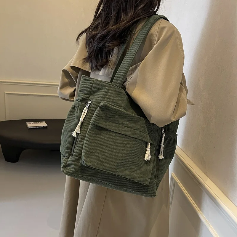 2026 New Trendy Large Capacity Tote Bags for Women, Vintage Versatile Casual Shoulder Handbags for Commute & Daily Outing
2026 New Trendy Large Capacity Tote Bags for Women, Vintage Versatile Casual Shoulder Handbags for Commute & Daily Outing