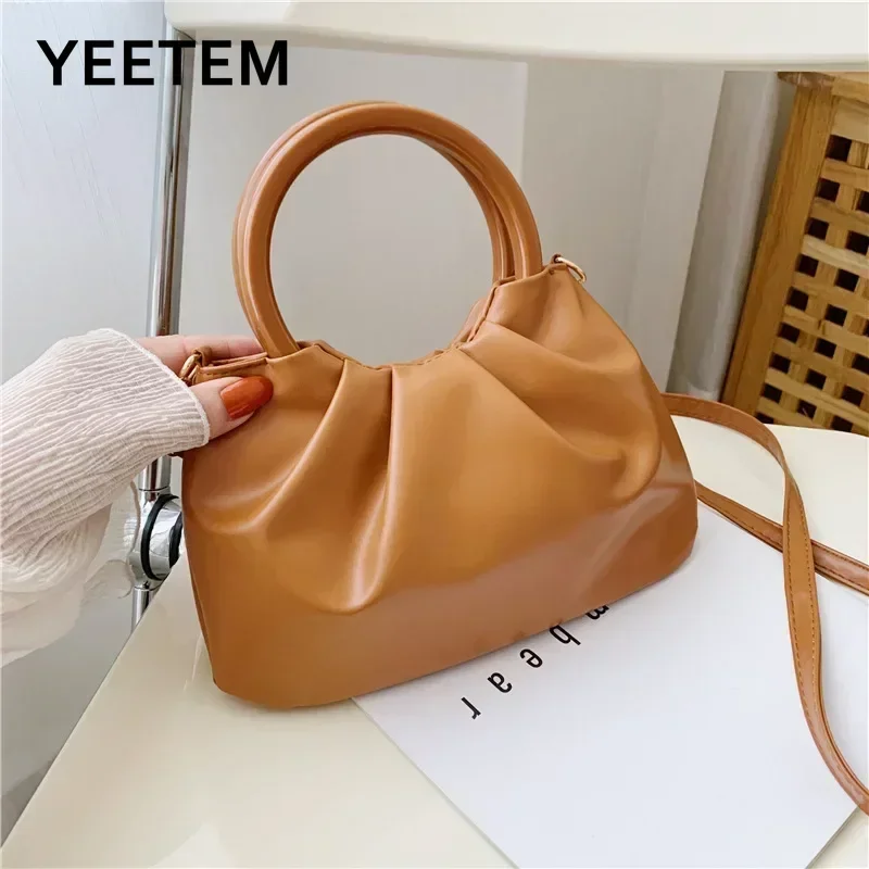 Crossbody Handbag Cloud Bag Fashion Plaited Simple Wooden Handle Tote Shoulder French Small Bucket Bag
Crossbody Handbag Cloud Bag Fashion Plaited Simple Wooden Handle Tote Shoulder French Small Bucket Bag