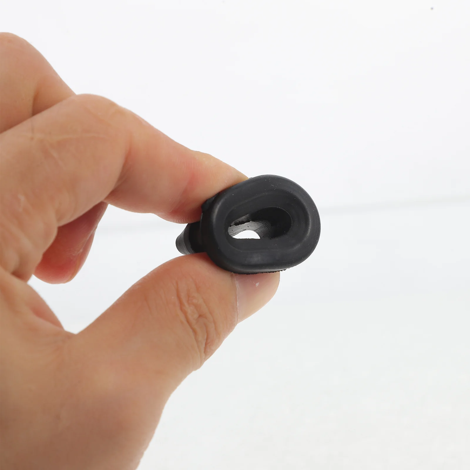 5Pcs Rv Stove Grommet Protective Seal Durable PVC PP Material Stove Top Cover Gas Cooktop Burner Grate Pad Rv Kitchen
5Pcs Rv Stove Grommet Protective Seal Durable PVC PP Material Stove Top Cover Gas Cooktop Burner Grate Pad Rv Kitchen