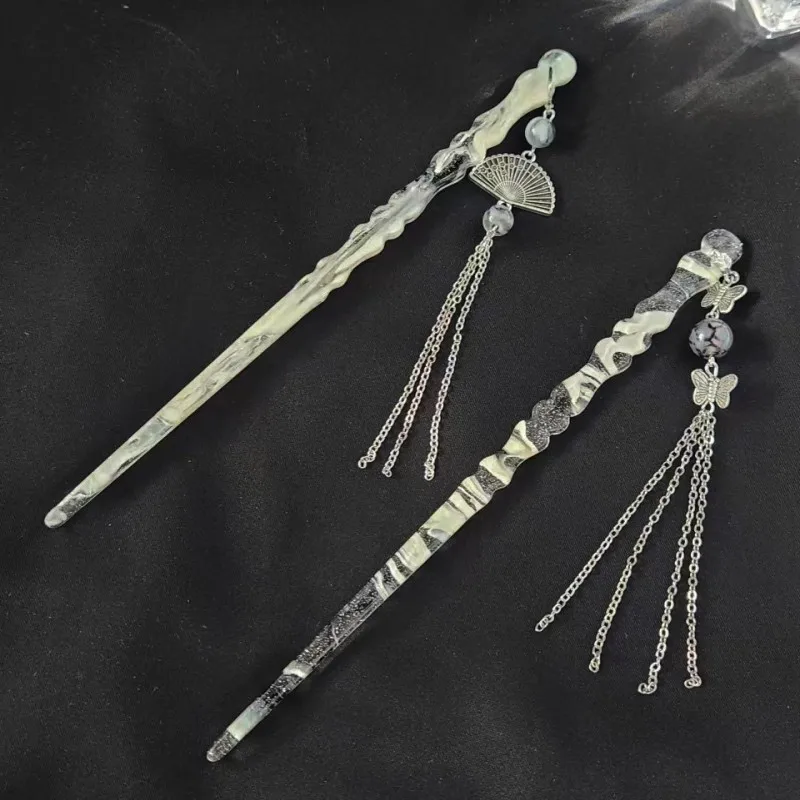New Chinese ink fan, fringed hairpin, advanced temperament, cold hairpin, female antique cheongsam, Hanfu hair accessories
New Chinese ink fan, fringed hairpin, advanced temperament, cold hairpin, female antique cheongsam, Hanfu hair accessories