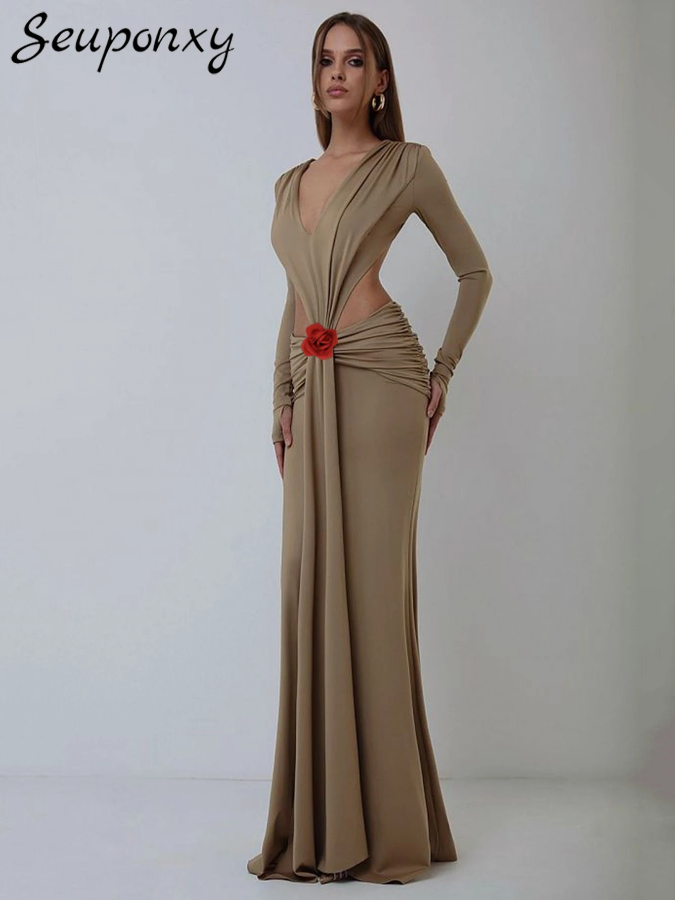 High Quality Black Women'S Maxi Dress Sexy V-Neck Long Sleeved Pleated Hollow 3D Flower Celebrity Party Club Dress Vestidos
High Quality Black Women'S Maxi Dress Sexy V-Neck Long Sleeved Pleated Hollow 3D Flower Celebrity Party Club Dress Vestidos