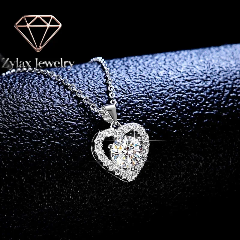 Zylax Jewelry Luxury Platinum Engagement Pendants 1 Carat Moissanite Diamonds Necklace for Women Peach Heart Pt950 Wedding Jewel
Zylax Jewelry Luxury Platinum Engagement Pendants 1 Carat Moissanite Diamonds Necklace for Women Peach Heart Pt950 Wedding Jewel