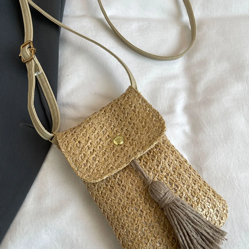 Модная плетеная соломенная сумка-ведро с длинными кисточками, ручной работы, однотонная, нишевый дизайн, пляжная сумка через плечо
Модная плетеная соломенная сумка-ведро с длинными кисточками, ручной работы, однотонная, нишевый дизайн, пляжная сумка через плечо
