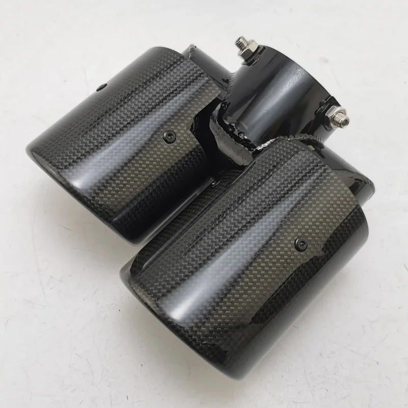 Suitable for 20-24 Land Rover Defender Modified Tailpipe Exhaust Pipe Decorative Cover with Four Outlet Car Accessories
Suitable for 20-24 Land Rover Defender Modified Tailpipe Exhaust Pipe Decorative Cover with Four Outlet Car Accessories