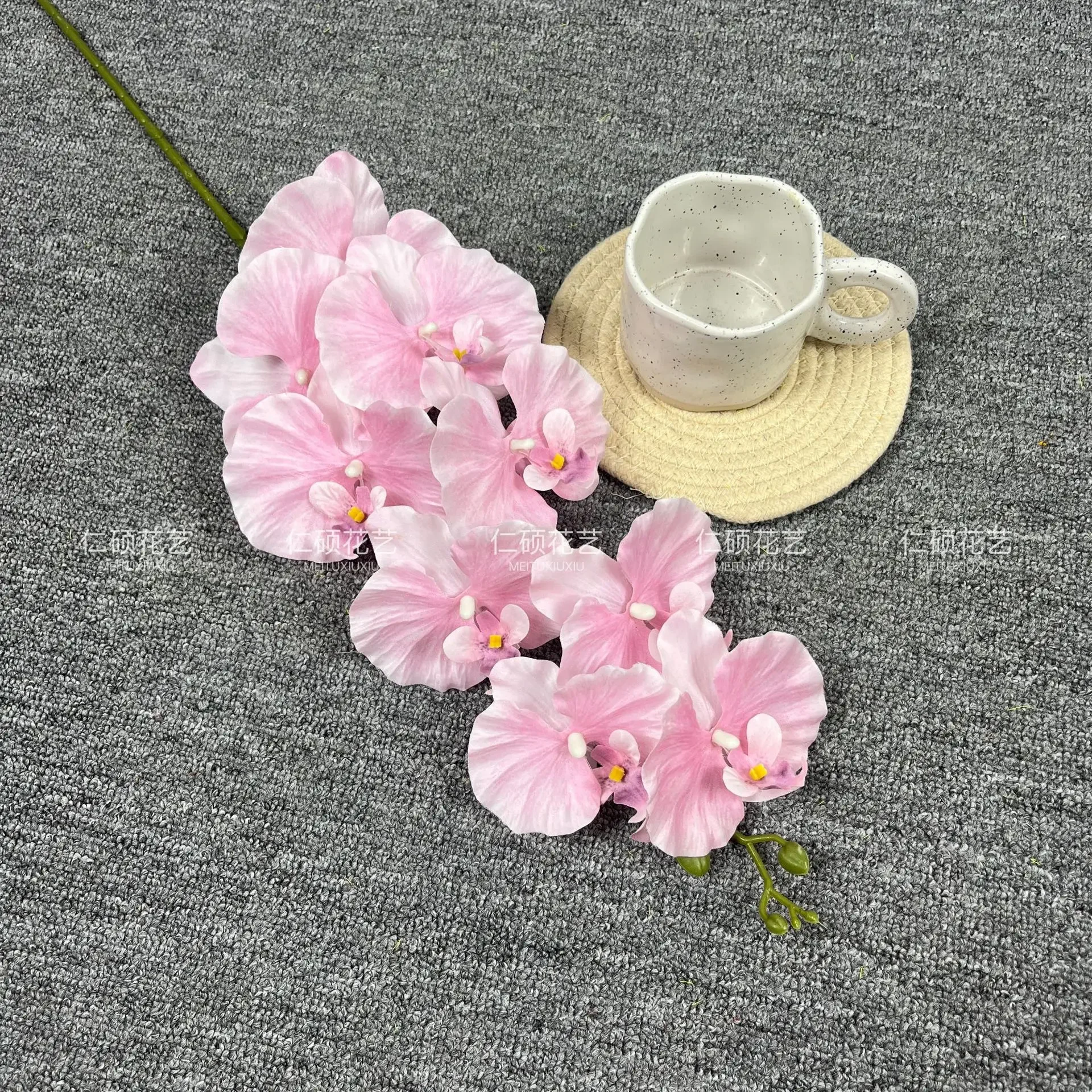 Single Branch High Quality Phalaenopsis Artificial Flower Hotel Decoration Valentine's Day Living Room Decor Silk Flower
Single Branch High Quality Phalaenopsis Artificial Flower Hotel Decoration Valentine's Day Living Room Decor Silk Flower