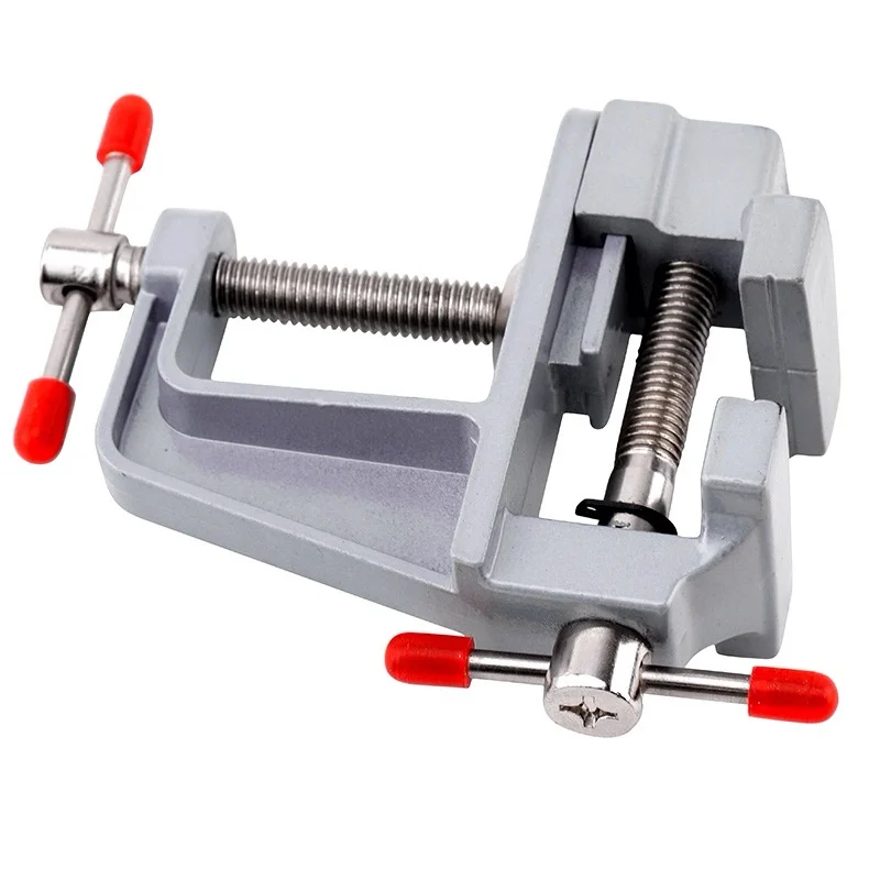 1, портативные тиски из алюминиевого сплава, металлический зажим, подходящий для слесарев, можно зажигать на настольном верстаке, мини-щипцы для инструментов
1, портативные тиски из алюминиевого сплава, металлический зажим, подходящий для слесарев, можно зажигать на настольном верстаке, мини-щипцы для инструментов