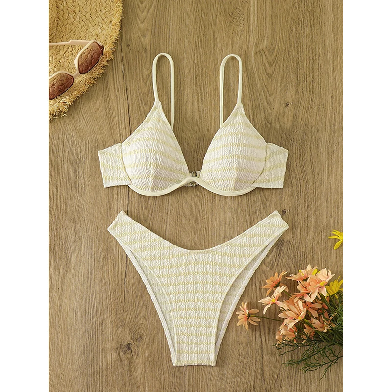 FASKO milky white breast bikini two-piece suit women's swimsuit 2025 new series beach series party style
FASKO milky white breast bikini two-piece suit women's swimsuit 2025 new series beach series party style