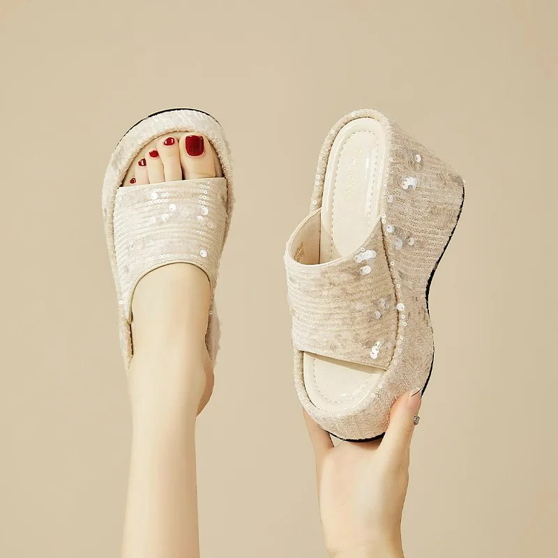 10CM Women's Shoes Exquisite Bling Wedge Heel Slippers for Woman Comfortable Vacation Casual Shoes Designer Shoes Zapatos Mujer
10CM Women's Shoes Exquisite Bling Wedge Heel Slippers for Woman Comfortable Vacation Casual Shoes Designer Shoes Zapatos Mujer