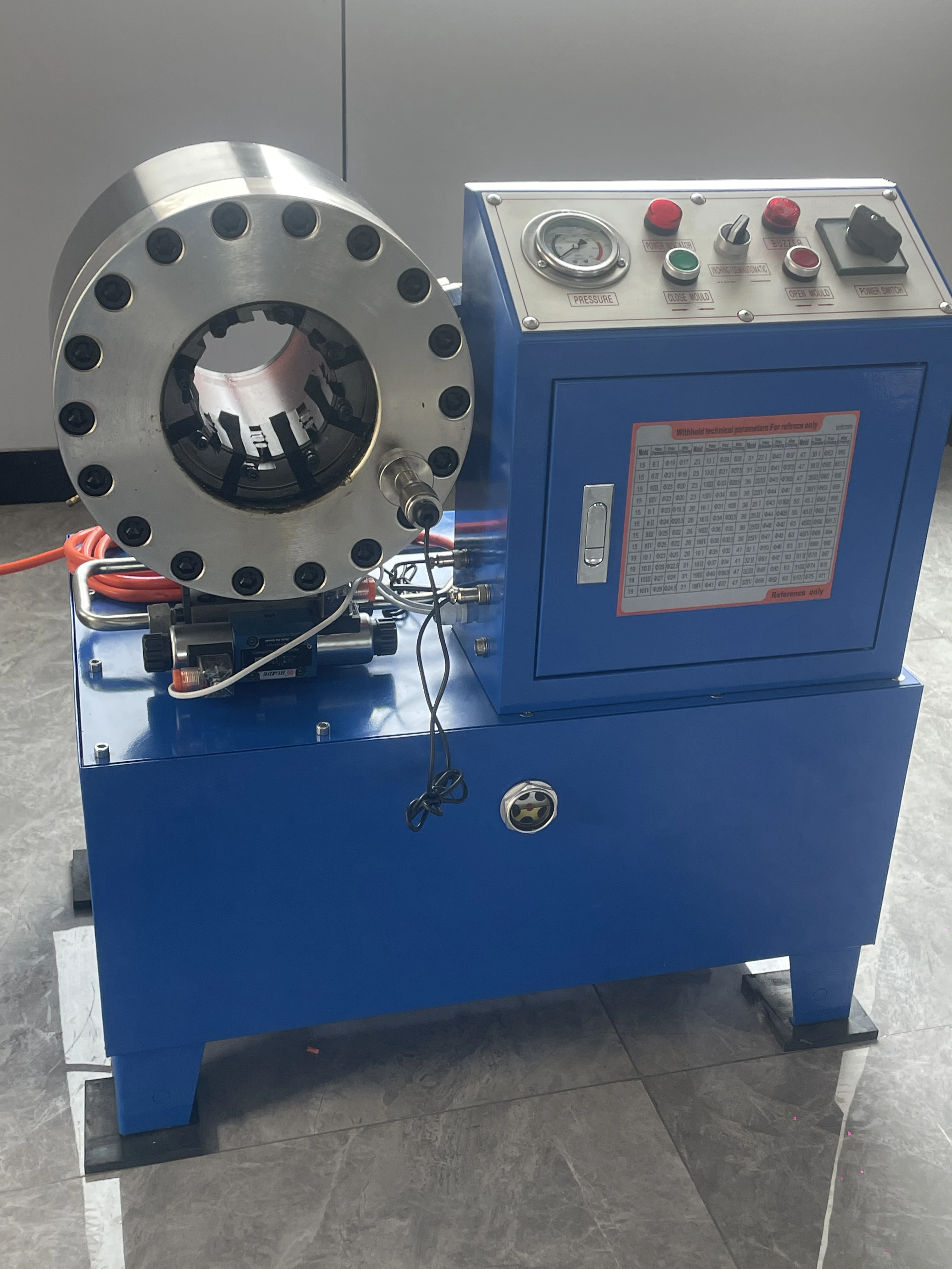 Quality First 2-inch Hydraulic Hose Crimping Machine Fully Automatic Hose Crimping Machine
Quality First 2-inch Hydraulic Hose Crimping Machine Fully Automatic Hose Crimping Machine