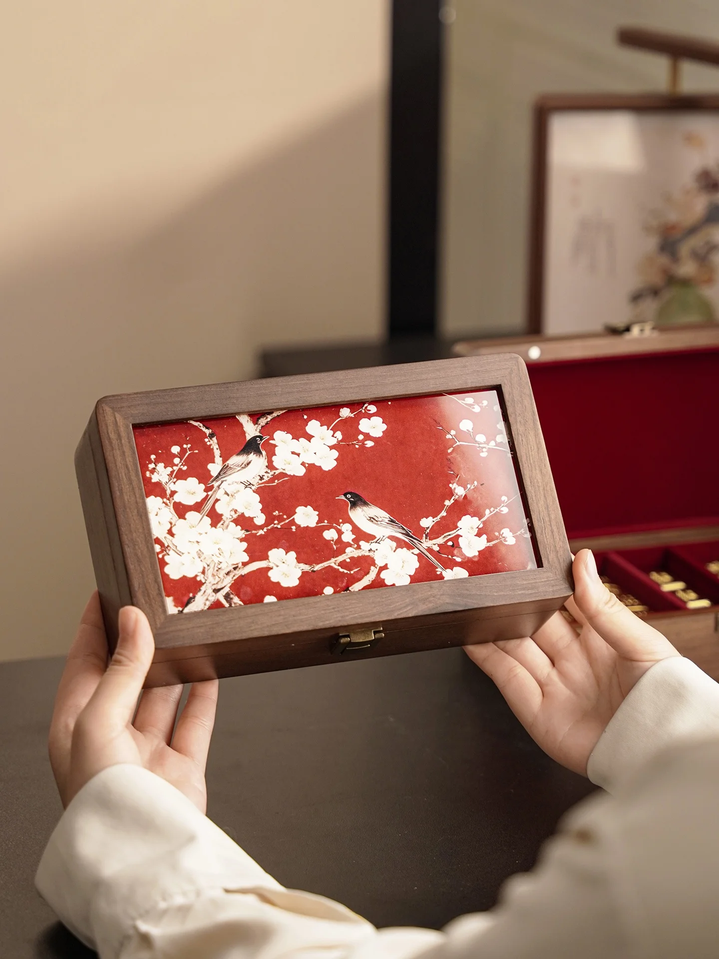 Wood Jewelry Box Gold Bar Storage Box Vintage Chinese Sle New Year Gift ular among the Masses Handmade
Wood Jewelry Box Gold Bar Storage Box Vintage Chinese Sle New Year Gift ular among the Masses Handmade