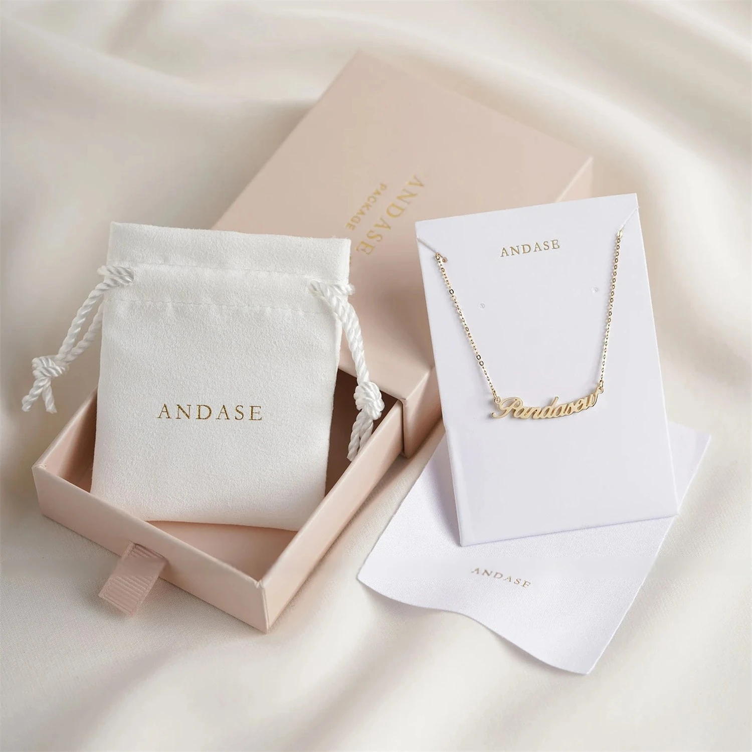 100pcs Jewelry Package Earring Holder Cards 400g Custom Logo Necklace Hanging Packaging Paper Tags Earring Cards
100pcs Jewelry Package Earring Holder Cards 400g Custom Logo Necklace Hanging Packaging Paper Tags Earring Cards