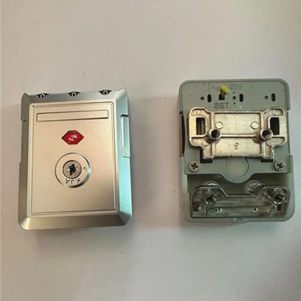Anti-Theft TSA 3 Digit Combination Lock Lock Catch Padlock Suitcase Luggage Coded Lock Security Tool Cabinet Locker Travel
Anti-Theft TSA 3 Digit Combination Lock Lock Catch Padlock Suitcase Luggage Coded Lock Security Tool Cabinet Locker Travel
