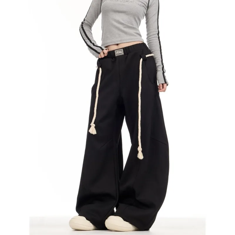 American Retro Thick Rope Casual Pants for Women Autumn Design Loose Wide-leg Sweatpants Scimitar Pants
American Retro Thick Rope Casual Pants for Women Autumn Design Loose Wide-leg Sweatpants Scimitar Pants
