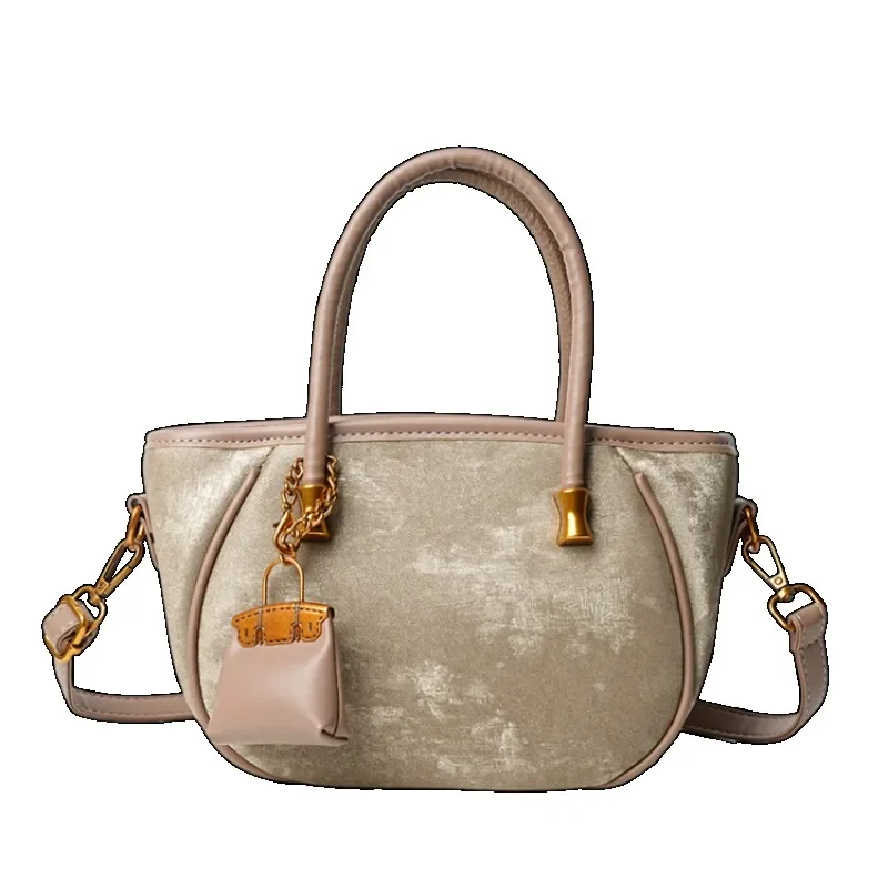 Stylish Casual Trendy Design Women's Handbag Luxury Shopper Solid Color Commuter Large Capacity Diaper Bag Elegant Leather
Stylish Casual Trendy Design Women's Handbag Luxury Shopper Solid Color Commuter Large Capacity Diaper Bag Elegant Leather