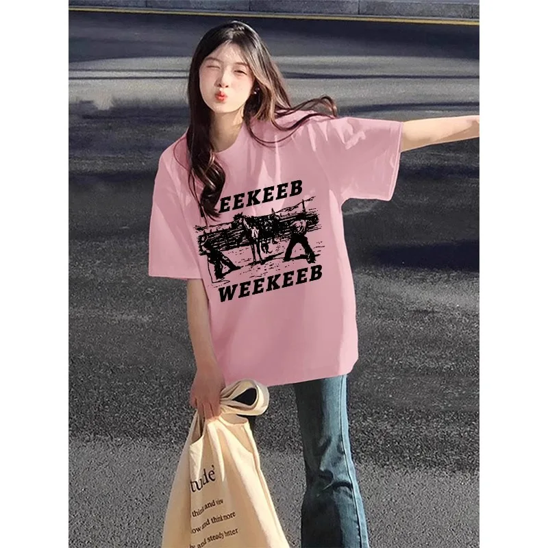 High-end loose Korean fashion short-sleeved T-shirt for women summer 2024 new American retro trendy brand right shoulder y2k top
High-end loose Korean fashion short-sleeved T-shirt for women summer 2024 new American retro trendy brand right shoulder y2k top
