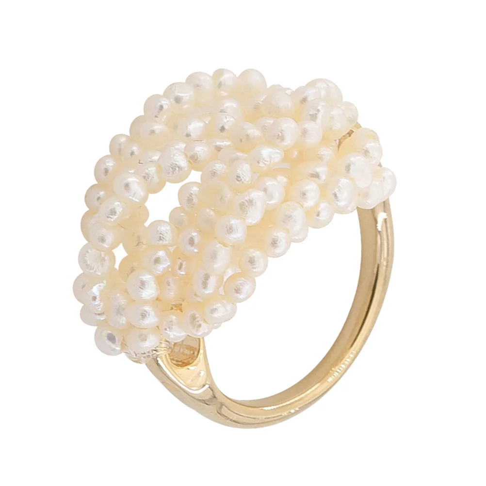 Pearl Ring Rings for Women Female Party Finger Decor Luxury Multi-layer Ornaments Creative Alloy Decorative Natural Pearl
Pearl Ring Rings for Women Female Party Finger Decor Luxury Multi-layer Ornaments Creative Alloy Decorative Natural Pearl