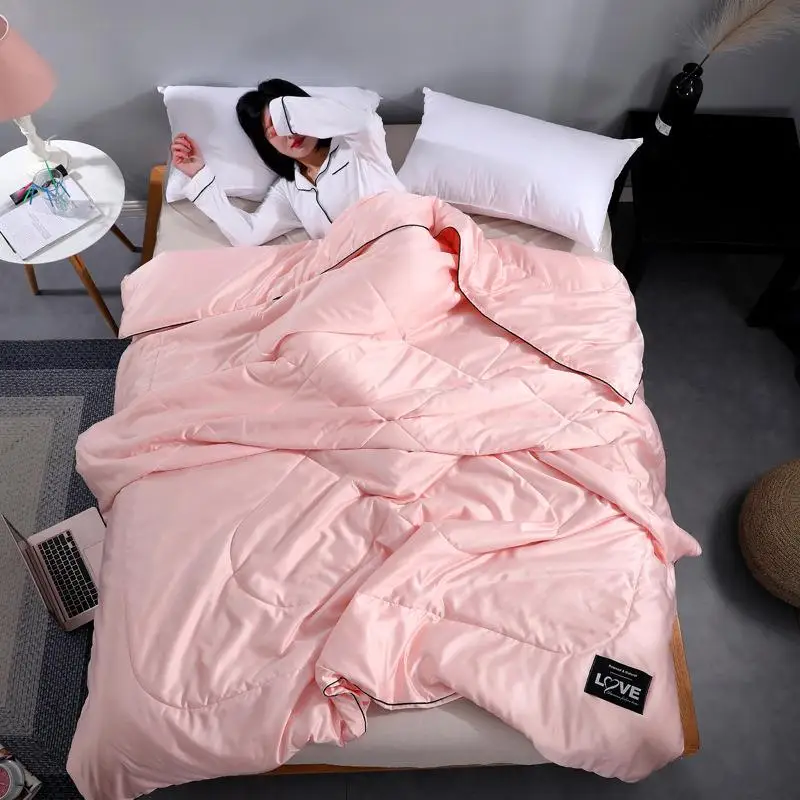 Silk Fiber Summer Quilt Air Conditioning Spring Autumn Use Real Silk Summer Quilt for College Students Synthetic Fiber Quilt ...
Silk Fiber Summer Quilt Air Conditioning Spring Autumn Use Real Silk Summer Quilt for College Students Synthetic Fiber Quilt ...
