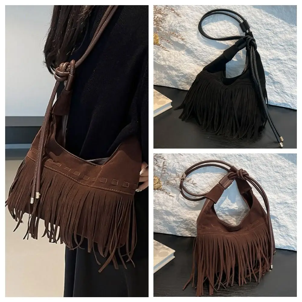Casual Korean Style Tassel Shoulder Bag Solid Color PU Leather Suede Handbag Large Capacity Bohemian Style Underarm Packs Travel
Casual Korean Style Tassel Shoulder Bag Solid Color PU Leather Suede Handbag Large Capacity Bohemian Style Underarm Packs Travel