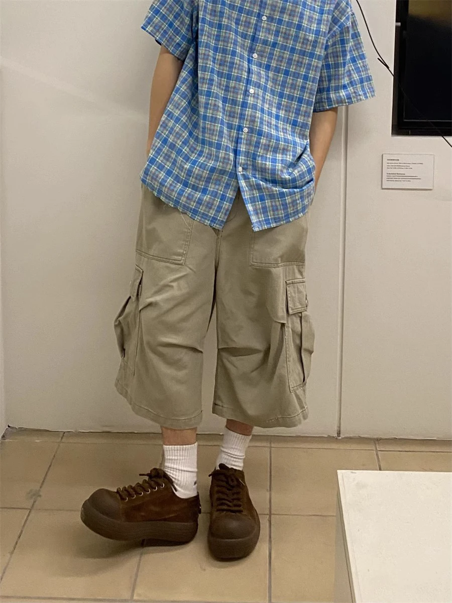 Американские ретро большие брюки Seven для спецодежды, свободные широкие хлопковые повседневные брюки для мужчин и женщин, летняя Cleanfit
Американские ретро большие брюки Seven для спецодежды, свободные широкие хлопковые повседневные брюки для мужчин и женщин, летняя Cleanfit