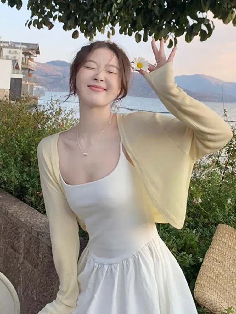Yellow Short Open Cardigan Thin Women's Outerwear with Strap Vest Spring Sun Protection Shoulder Pad Jacket Top Korean Style ...
Yellow Short Open Cardigan Thin Women's Outerwear with Strap Vest Spring Sun Protection Shoulder Pad Jacket Top Korean Style ...