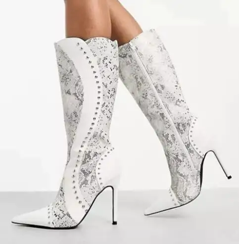 New Ladies Gray White Mixed Color Rivet SnakeSkin Leather Pointed Toe Thin Heels Tube Slip On Knee High Boots Women Modern Boots
New Ladies Gray White Mixed Color Rivet SnakeSkin Leather Pointed Toe Thin Heels Tube Slip On Knee High Boots Women Modern Boots