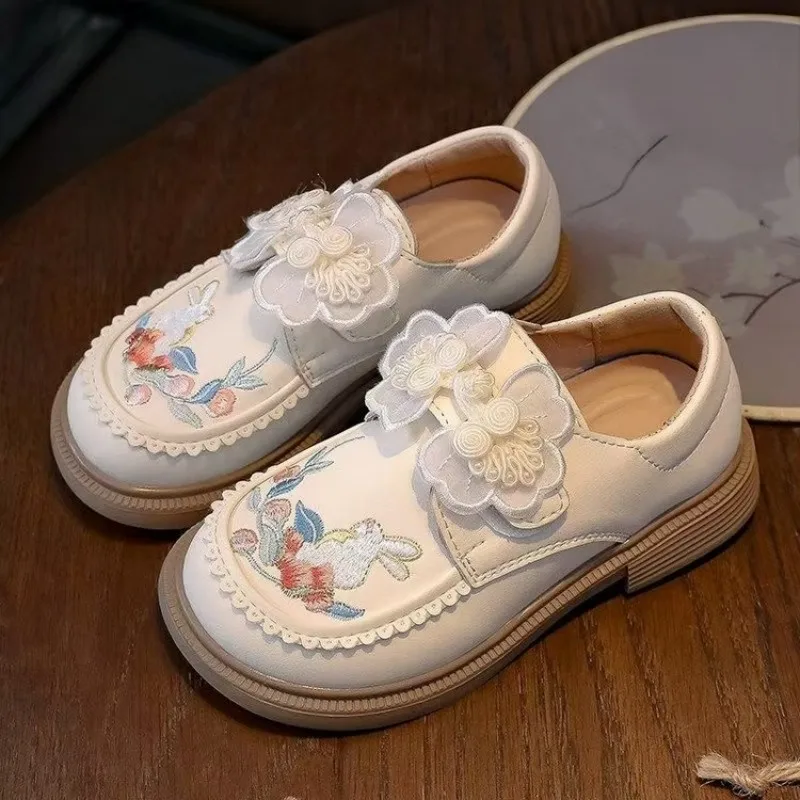Spring 2026 New Children's Shoes - Girl's Style with Sweet Butterfly Knot Decorations - Simple Flat Shoes - Ethnic Style
Spring 2026 New Children's Shoes - Girl's Style with Sweet Butterfly Knot Decorations - Simple Flat Shoes - Ethnic Style