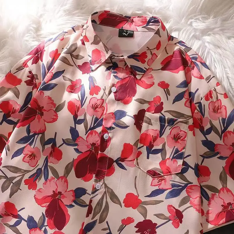 Floral Full Print Hawaiian Thai Shirts Short-sleeved Shirt for Men Women Summer Loose Shirt Casual Beach 2025 Japanese Retro Top
Floral Full Print Hawaiian Thai Shirts Short-sleeved Shirt for Men Women Summer Loose Shirt Casual Beach 2025 Japanese Retro Top