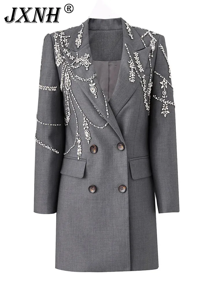 Minimalist Double Breasted 2024 Autumn/winter New Women's Super Heavy Industry Nail Bead Suit Temperament Gray Dress
Minimalist Double Breasted 2024 Autumn/winter New Women's Super Heavy Industry Nail Bead Suit Temperament Gray Dress