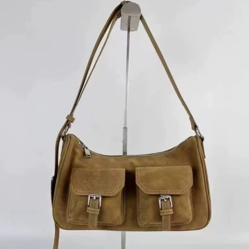 Korean Niche Stand Oil Motorcycle Joey Bag Joey Bag Versatile Fashion Single Shoulder Crossbody 2025 New Model
Korean Niche Stand Oil Motorcycle Joey Bag Joey Bag Versatile Fashion Single Shoulder Crossbody 2025 New Model