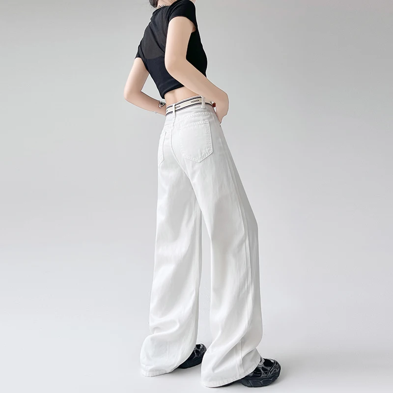 Loose Fit High Waist Straight Leg Women Jeans Wide Bottom Denim Comfortable Stretch Flowy Drapery Tummy Control Casual Wear
Loose Fit High Waist Straight Leg Women Jeans Wide Bottom Denim Comfortable Stretch Flowy Drapery Tummy Control Casual Wear