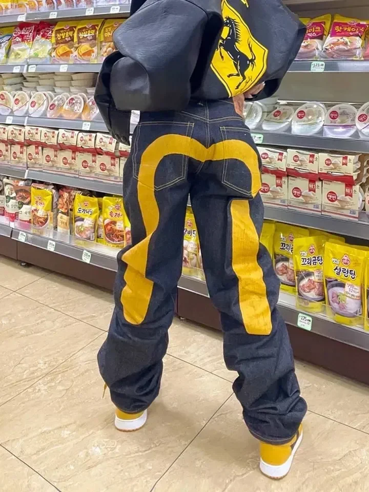 Women Jeans Gothic Y2K Retro Streetwear Black Cargo Punk Vintage Kpop Print Wide Leg Denim Panrts Female Autumn Trousers Pants
Women Jeans Gothic Y2K Retro Streetwear Black Cargo Punk Vintage Kpop Print Wide Leg Denim Panrts Female Autumn Trousers Pants