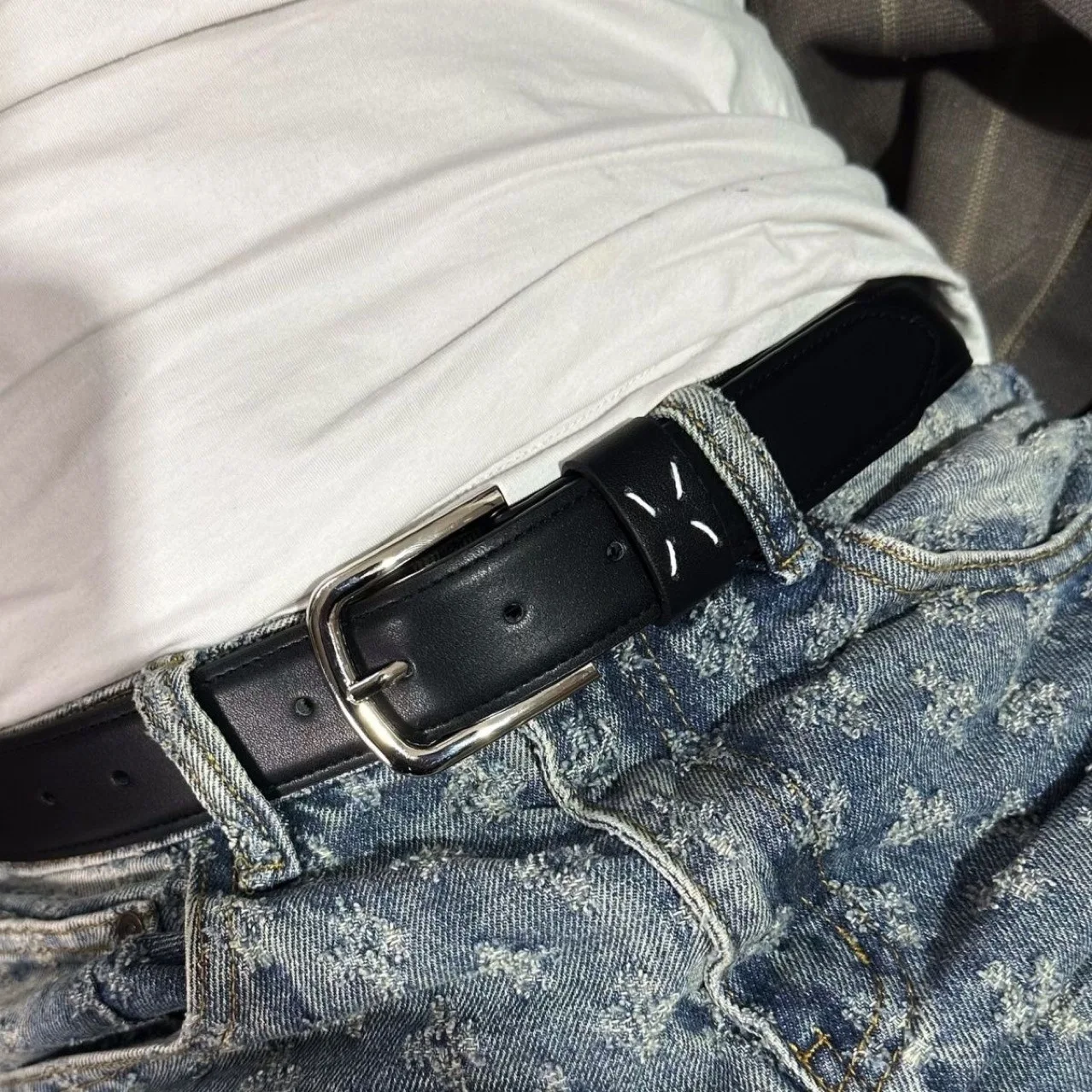 2025 Y2K Punk Gothic Belt for Women Men Luxury Black Leather Waistband with Needle Buckle,Corset Style Adjustable Belt for Jeans
2025 Y2K Punk Gothic Belt for Women Men Luxury Black Leather Waistband with Needle Buckle,Corset Style Adjustable Belt for Jeans
