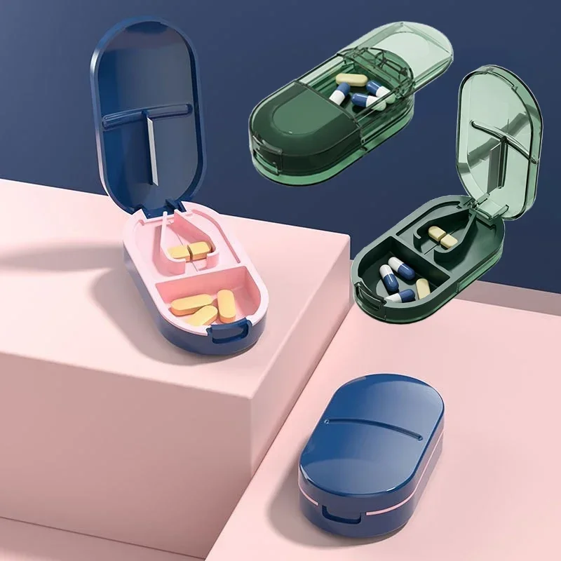 Pill Cutter With Invisible Box Portable 2 In 1 Mini Drug Tablet Medicine Dustproof Divider Organizer Crusher Pill Box Key tray
Pill Cutter With Invisible Box Portable 2 In 1 Mini Drug Tablet Medicine Dustproof Divider Organizer Crusher Pill Box Key tray