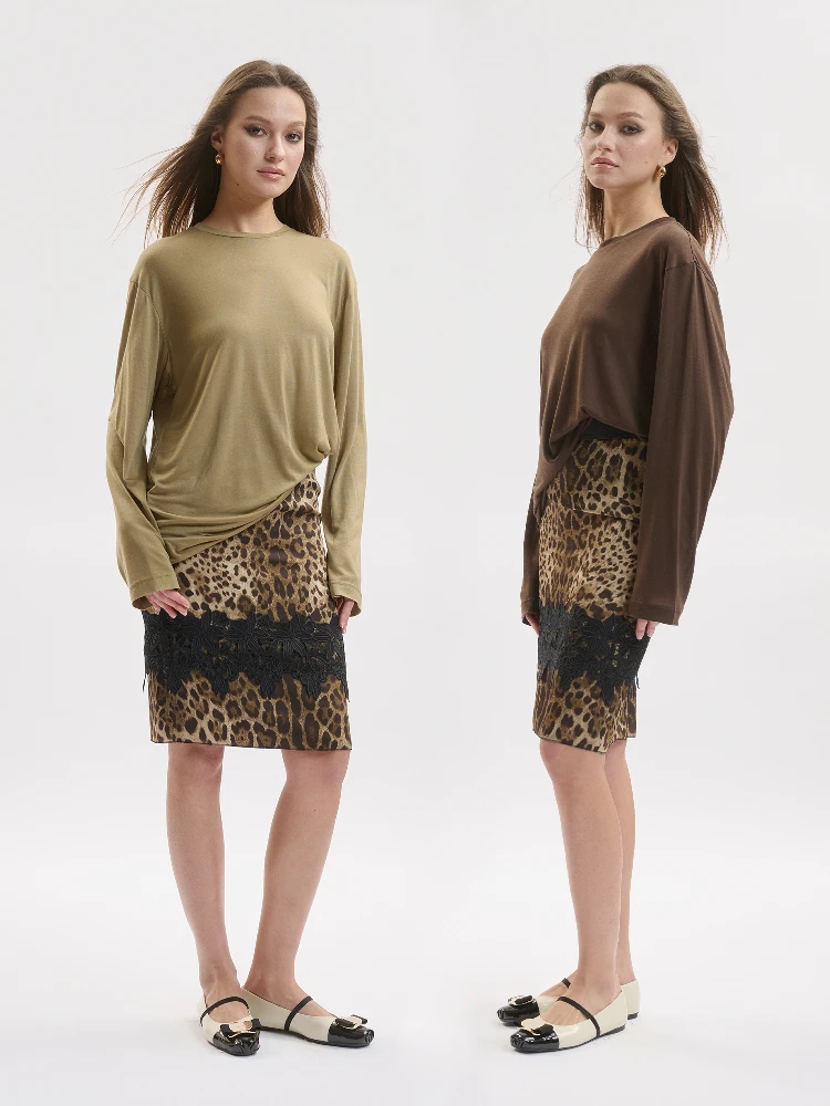 Юбка-клеш YMAIMAI Wild Revival из смешанного шелка с леопардовым принтом, кружевная длинная юбка средней длины, универсальный крой
Юбка-клеш YMAIMAI Wild Revival из смешанного шелка с леопардовым принтом, кружевная длинная юбка средней длины, универсальный крой