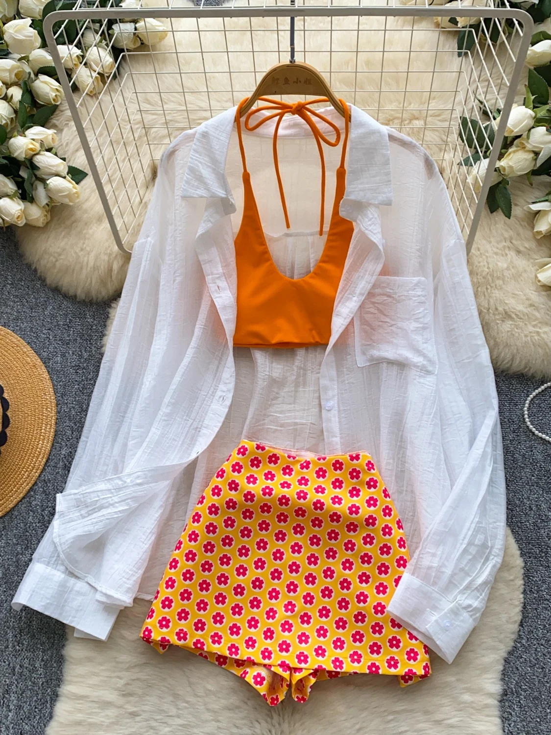 Vacation Style Floral Bikini Set Women's Summer Orange Strap Sunscreen Cardigan High Waist Floral Skirt Fashionable Ensemble
Vacation Style Floral Bikini Set Women's Summer Orange Strap Sunscreen Cardigan High Waist Floral Skirt Fashionable Ensemble