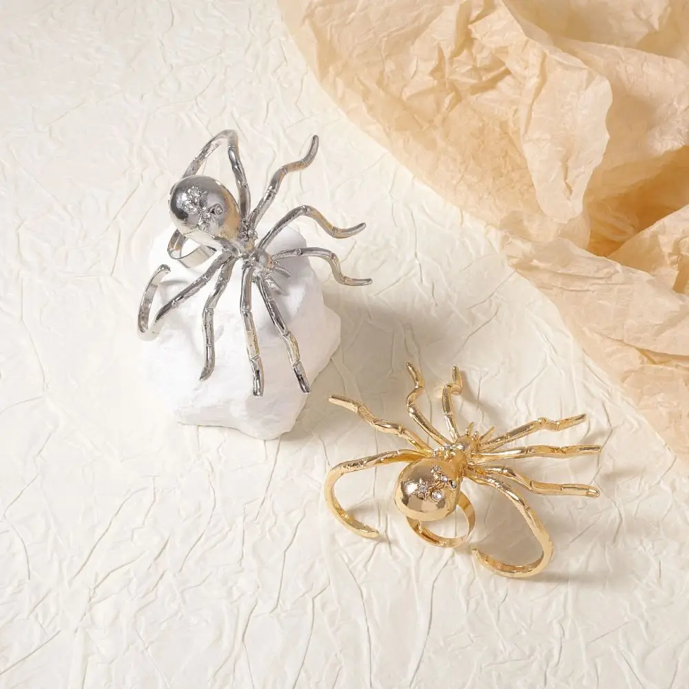 Vintage Pin Exaggerated Spider Jewelry Set Brooch Opening Ring Spider Necklace Pendant Crystal Insect Ear Studs Party
Vintage Pin Exaggerated Spider Jewelry Set Brooch Opening Ring Spider Necklace Pendant Crystal Insect Ear Studs Party